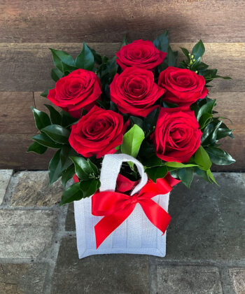 The Flirtation - Gold Coast Florist - Buds 2 Bouquets