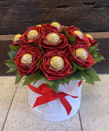 Large-Red-Rose-Chocolate-Hatbox-01-buds-2-bouquets-coomera-florist-gold-coast