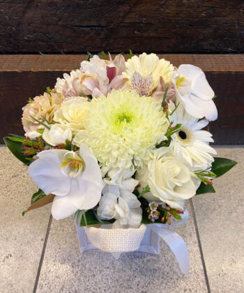 purity-buds-2-bouquets-coomera-florist-gold-coast